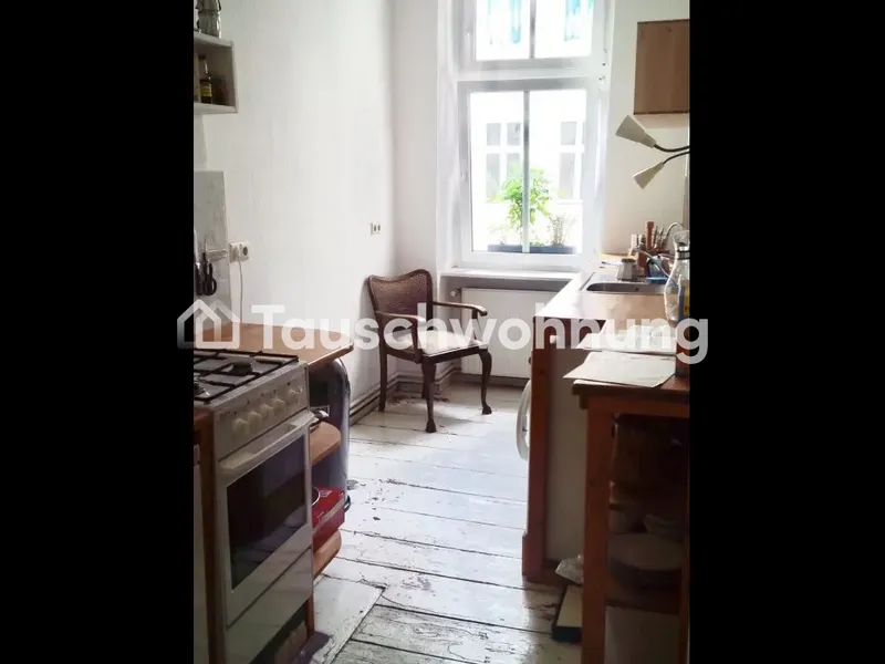 Tauschwohnung: PBerg:2 Zi  Altbau+Balkon gegen größer ab 85 qm — photo 1